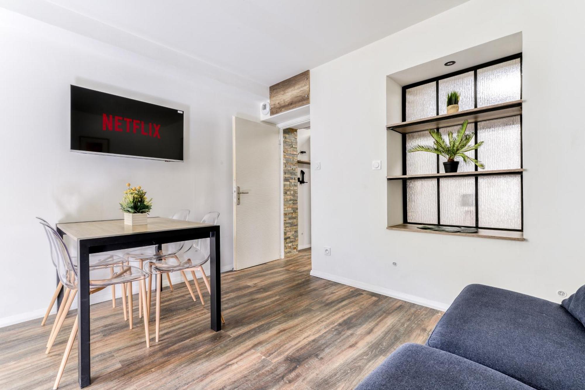 Cote Palais Avec Climatisation - Fibre & Netflix - Spacieux En Rez-De-Chaussee Carcassonne Esterno foto