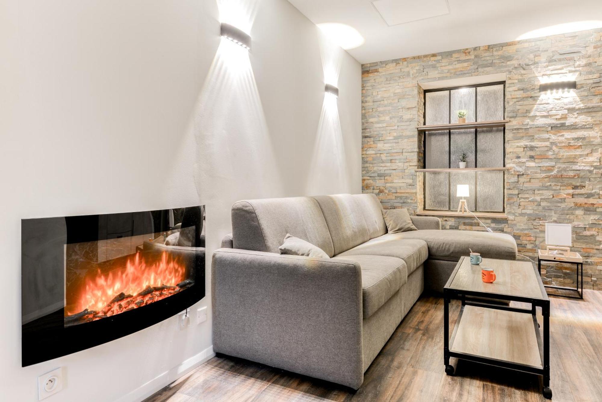 Cote Palais Avec Climatisation - Fibre & Netflix - Spacieux En Rez-De-Chaussee Carcassonne Esterno foto